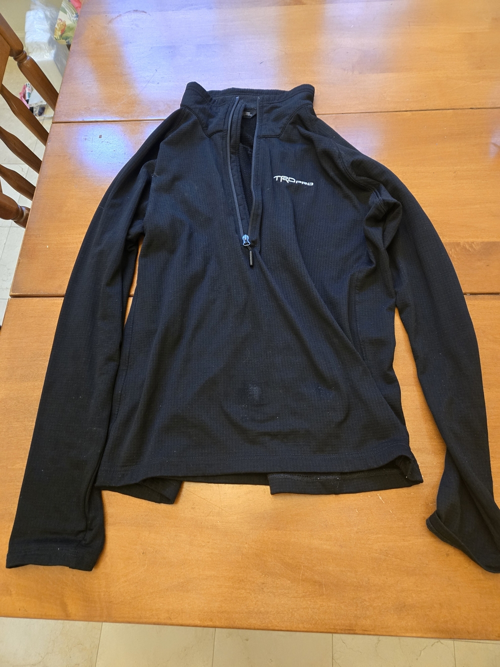 The North Face Men's Black Zip-Neck Pullover